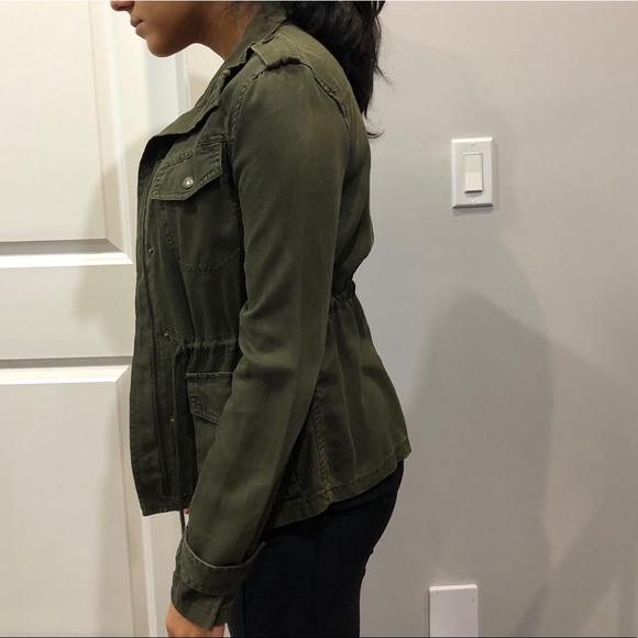 ARITZIA AZURE SKIES TROOPER JACKET - DARK OLIVE XS - Picture 7 of 9